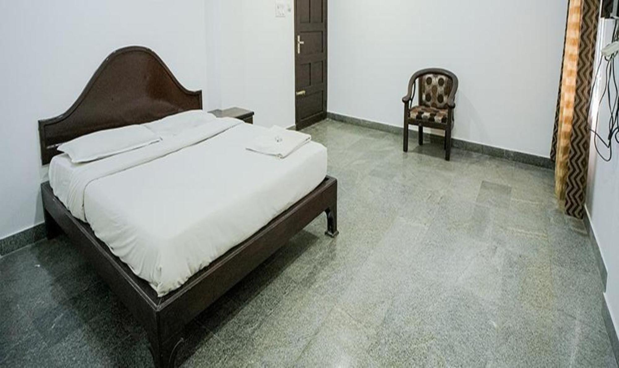 Fabhotel Lime Light Kochi 외부 사진